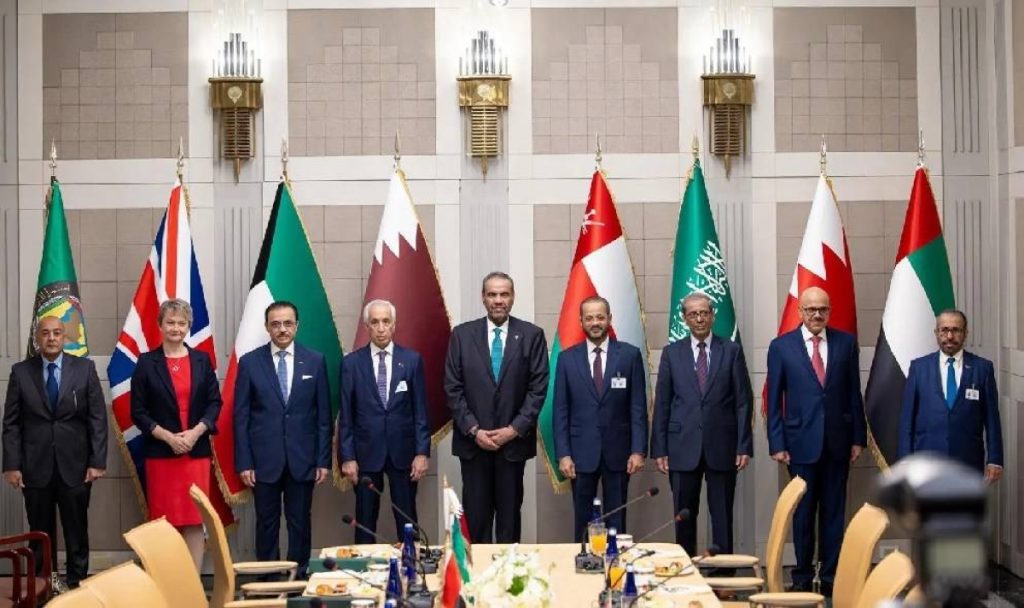 وزراء خارجية مجلس التعاون وبريطانيا: ملتزمون بتعزيز السلام وحل النزاعات