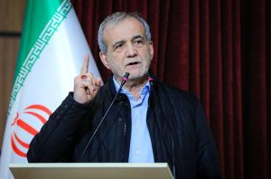 الرئيس الإيراني: لن نستسلم للضغوطات