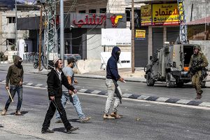 توقف ضخ المياه لمناطق واسعة من رام الله بسبب اعتداءات المستوطنين
