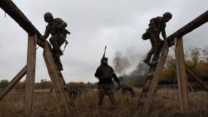 النفط الروسي تحت النار.. ما دور الاستخبارات الأميركية في هجمات كييف؟