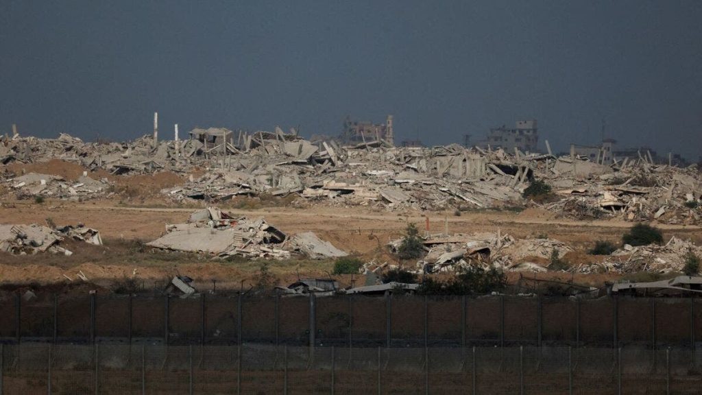 صحة غزة: إسرائيل أعادت رفات 45 فلسطينياً