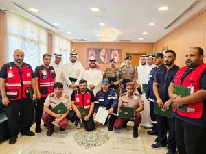 محافظ محايل يكرّم الجهات التي ساهمت في قِيم العمل الإنساني