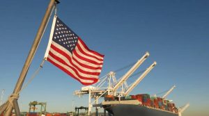 الصين تفرض رسوماً «خاصة» على السفن الأمريكية