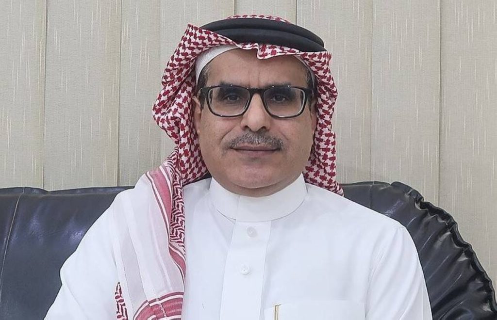 «ضربة مرفق».. صداقة 70 عاماً أفسدها رأي !