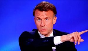 ماكرون يهدد روسيا: «ستدفع ثمن الحرب إذا رفضت التفاوض»