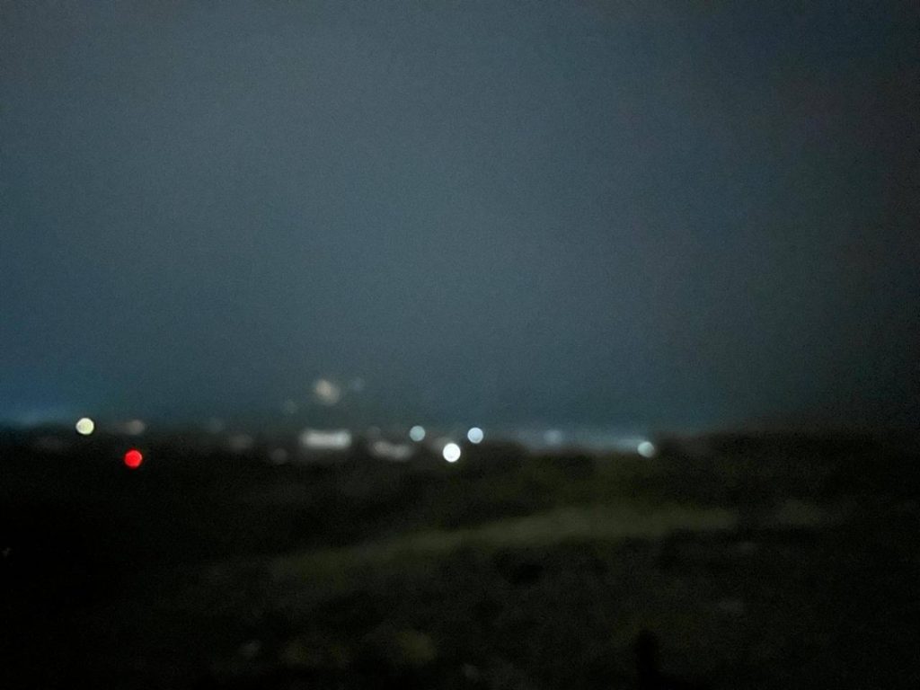 الأمطار تقطع التيار عن 20 قرية في الحرث