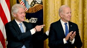 تحول نادر.. كيف علق بايدن وكلينتون على جهود ترمب بعد اتفاق غزة؟