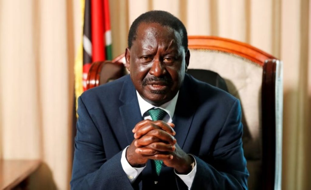 وفاة رئيس وزراء كينيا السابق عن عمر 80 عاماً بتوقف قلبي في الهند