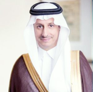 اعتماد قواعد تسجيل العاملين وتوطين الأنشطة في المنشآت السياحية