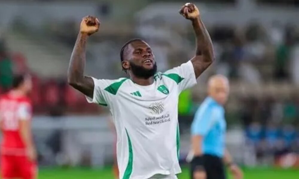 يوفنتوس يسعى لضم كيسي مجددًا وسط تحديات الصفقة