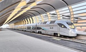 رحلة القطار السريع بين الرياض وجدة في 4 ساعات