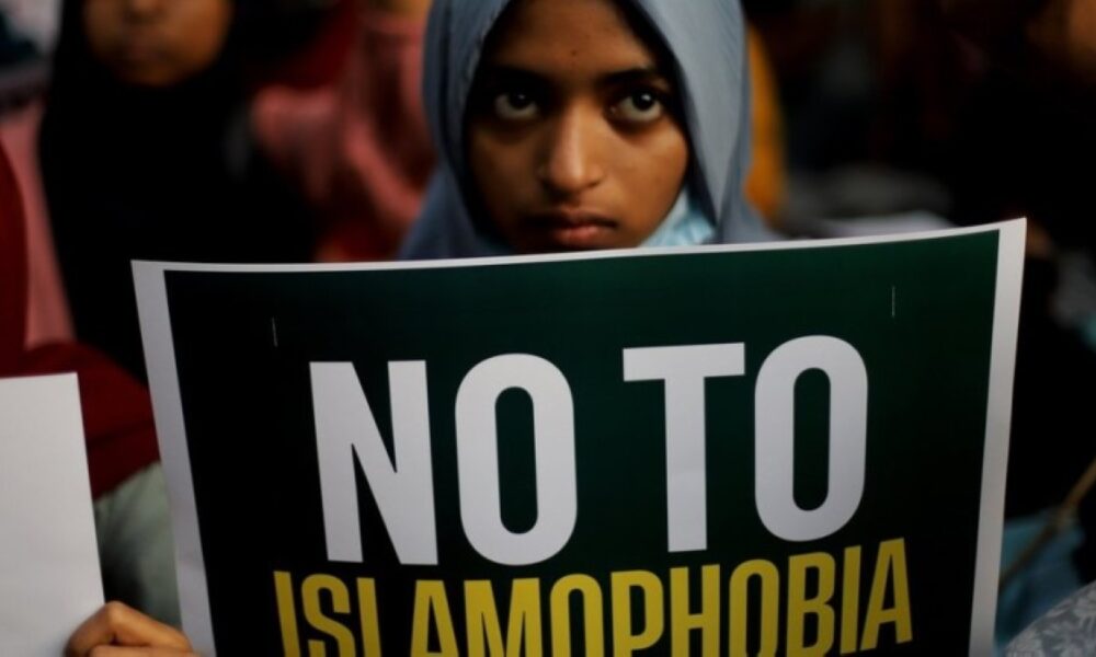 تأثير تعريف الإسلاموفوبيا الجديد على حرية التعبير