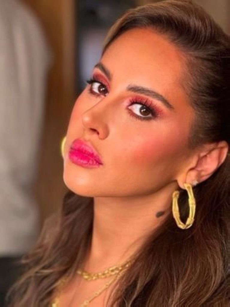 باع 3 تذاكر آخر الأيام.. سحب فيلم «بابا وماما» من السينما