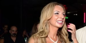 بعد معاناة مع السرطان.. وفاة الإعلامية فيفيان الفقي