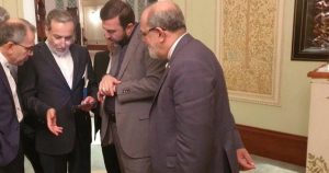 إيران ترهن عودة المفاوضات بتغيير المواقف الأمريكية