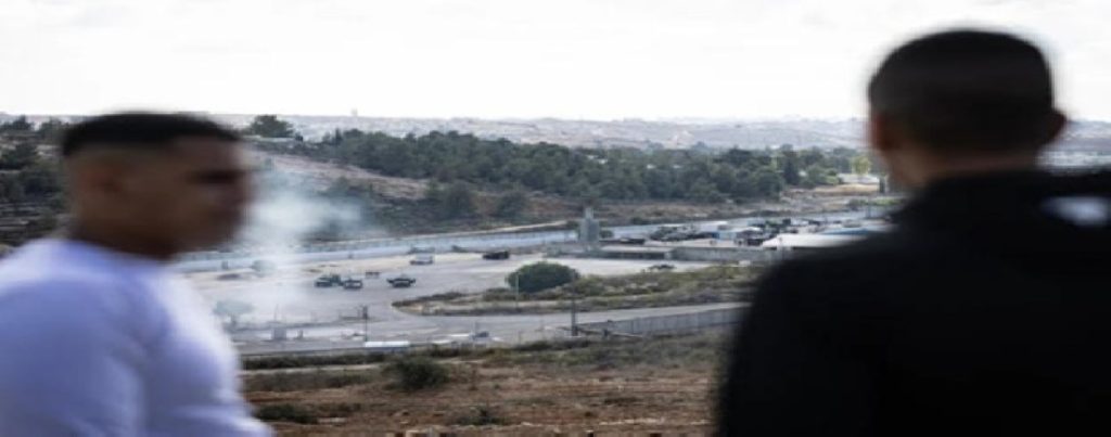 مراهق أمريكي محتجز في إسرائيل يحرج ترمب قبل الانتخابات