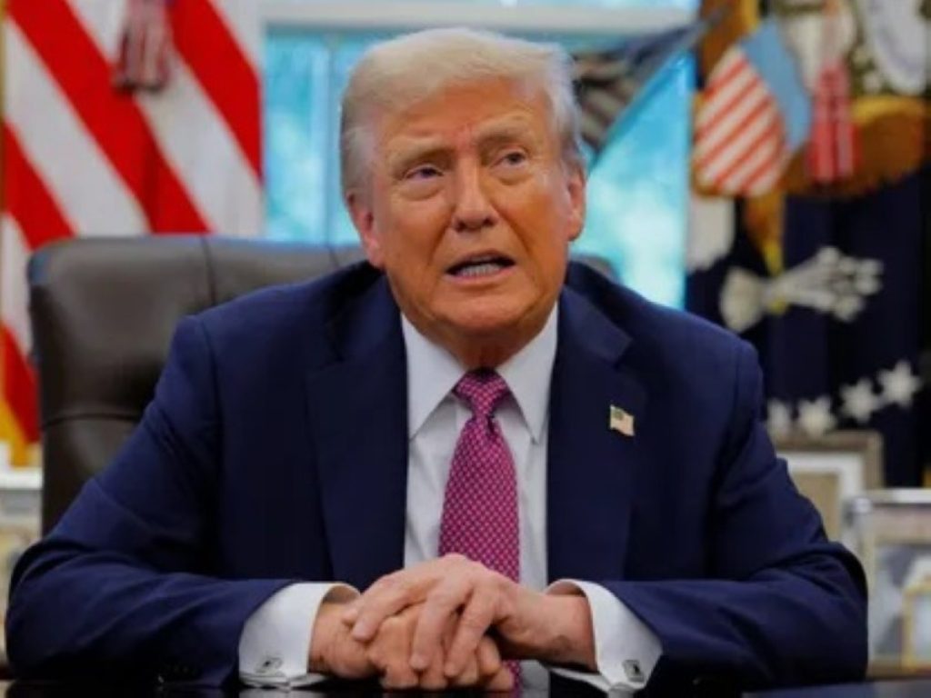 ترمب يستبعد عباس ويُلمّح للبرغوثي لقيادة غزة