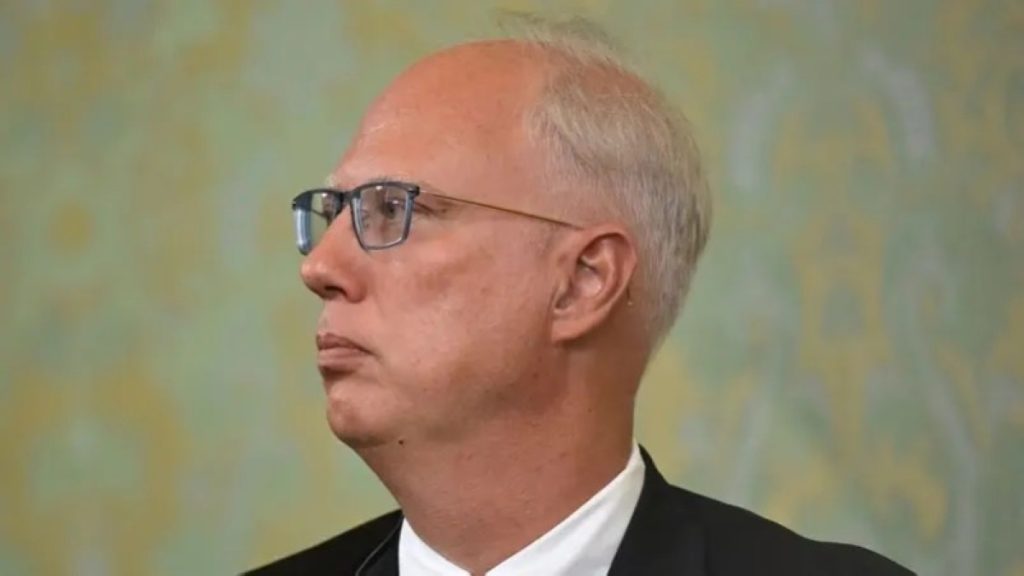 هل يعبِّد «لقاء ميامي» الطريق أمام قمة ترمب – بوتين ؟