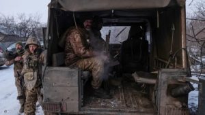 روسيا تدك كييف بالمسيرات والصواريخ الباليستية