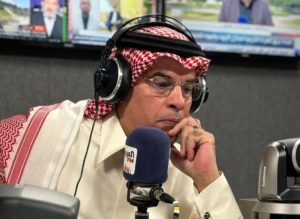 طارق الحميد يغادر المستشفى ويبدأ العلاج التأهيلي