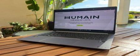 «Humain One».. السعودية تدخل عصر أنظمة التشغيل الذكية