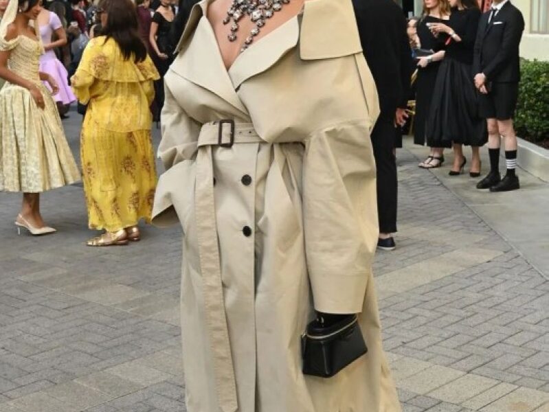 ليلة ساحرة تجمع هوليوود والموضة في Vogue World