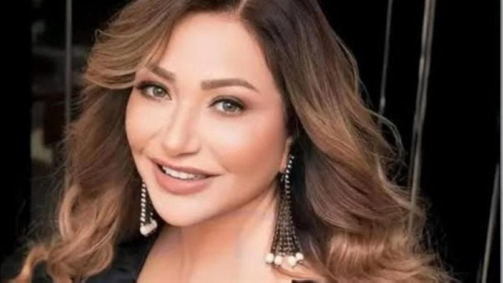 ليلى علوي لـ«عكاظ»: لا أفكر في الاعتزال والشغف سري الحقيقي