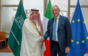 وزير التجارة يبحث في روما تعزيز الشراكة الاقتصادية السعودية الإيطالية