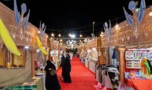 البازارات العربية تُضفي طابعًا ثقافيًا على مهرجان "ليالي سهيل" برفحاء