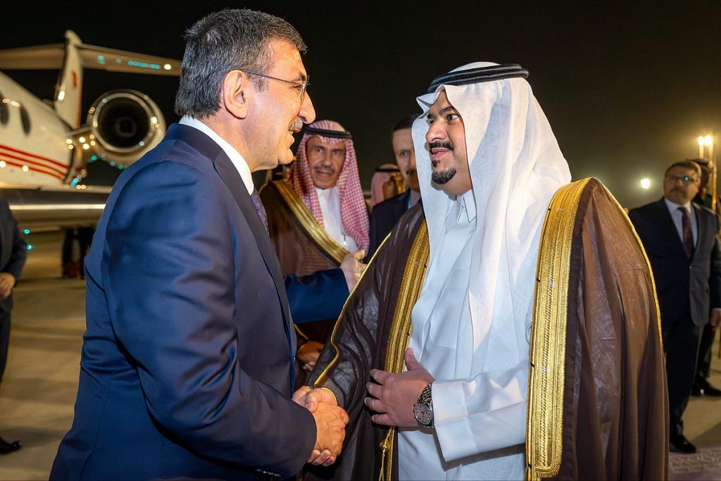 نائب الرئيس التركي يصل الرياض للمشاركة في منتدى مبادرة مستقبل الاستثمار