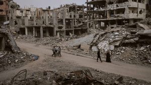 مباشر – المنخفض الجوي يفاقم مآسي غزة.. السلطة الفلسطينية تتمسّك بوحدة الضفة والقطاع