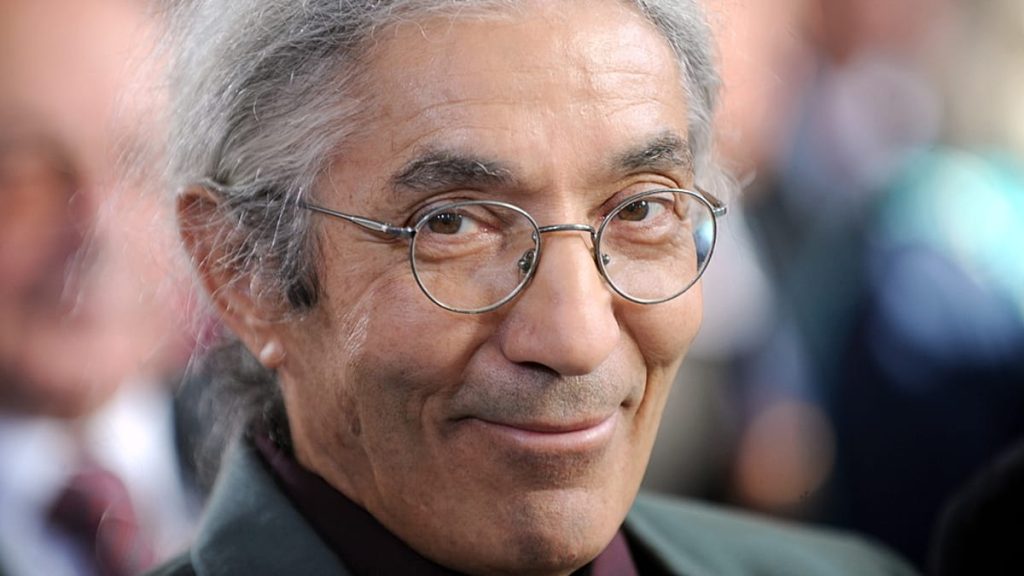 بوعلام صنصال يتسلم جائزة “سينو ديل دوكا”.. ويأمل بالإفراج عن الصحفي المسجون في الجزائر كريستوف غليز