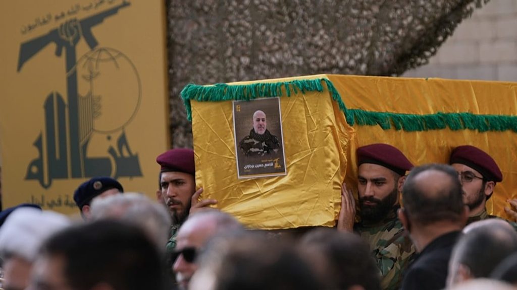 “مهندس إعادة بناء القدرات”.. تفاصيل اغتيال رئيس أركان حزب الله تتكشّف: ما الذي كان يخطّط له؟