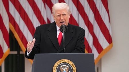 لبنان عند “مفترق تاريخي”.. هل تضمّنت برقية ترامب إنذارًا مبطّنًا حول سلاح حزب الله؟