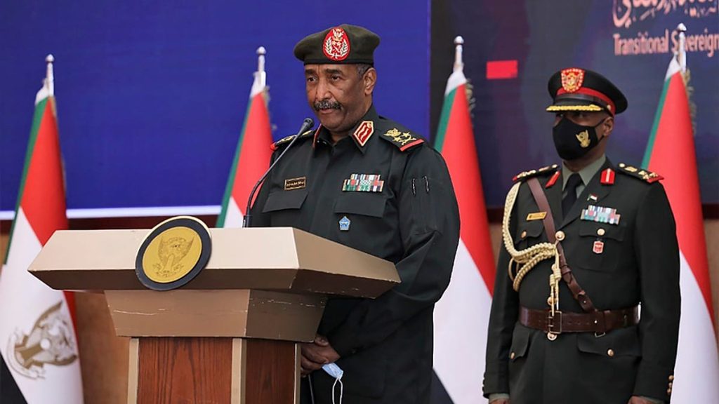 البرهان يتوعد: “الحملة التي تقودها دول البغي والاستكبار ضدنا ستنكسر”.. فمن يقصد؟