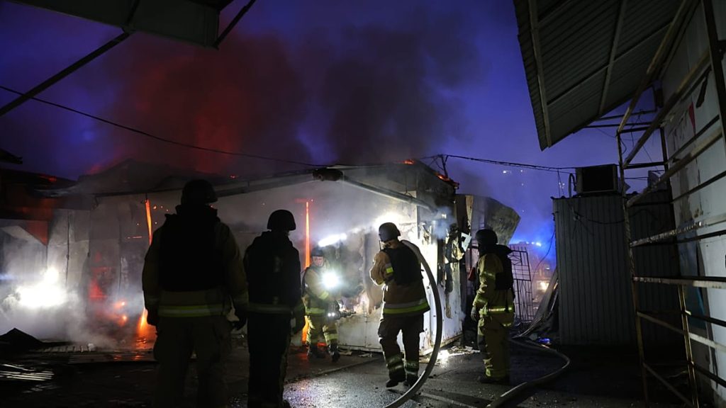 فيديو. هجمات بطائرات مسيرة روسية تستهدف زابوروجيا وتقتل 5 أشخاص على الأقل