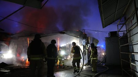 فيديو. هجمات بطائرات مسيرة روسية تستهدف زابوروجيا وتقتل 5 أشخاص على الأقل