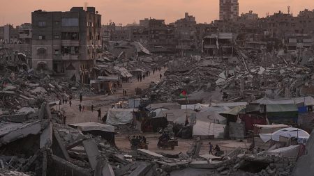 رغم الهدنة.. صور الأقمار الصناعية توثّق تدمير إسرائيل لأحياء كاملة في غزة