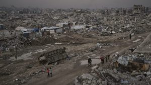 مباشر – تصعيد إسرائيلي في سوريا مع استمرار العمليات في الضفة الغربية وغزة