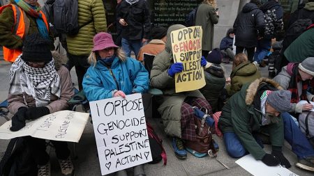 احتجاجات في لندن دعماً لـ”بالستاين أكشن” وتوقيف عشرات المتظاهرين