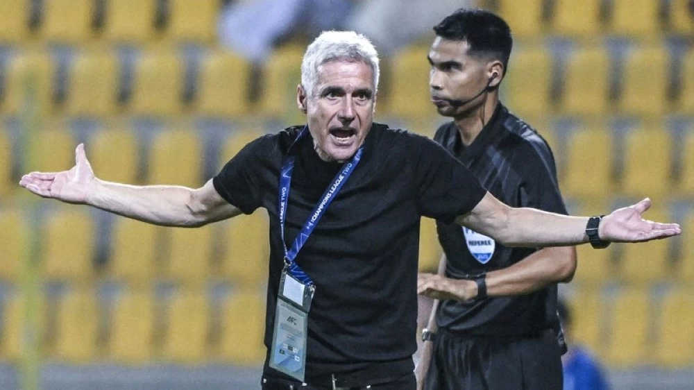 إقالة لويس كاسترو من تدريب نادي الوصل الإماراتي