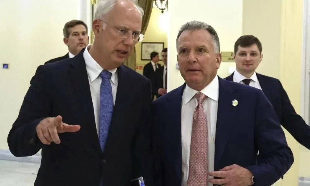 واشنطن وموسكو تخططان لإنهاء حرب أوكرانيا قريباً