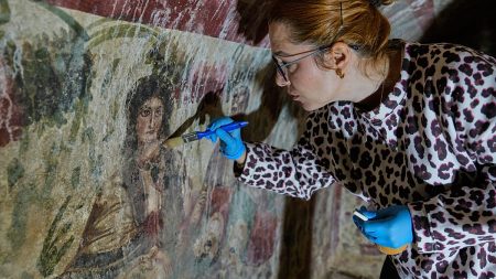 فيديو. اكتشاف في تركيا يكشف جدارية نادرة ليسوع بأسلوب روماني