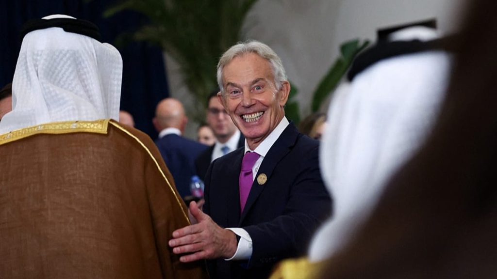 اعتراضات عربية وإسلامية تُبعد توني بلير عن دائرة المرشحين لعضوية “مجلس السلام” في غزة