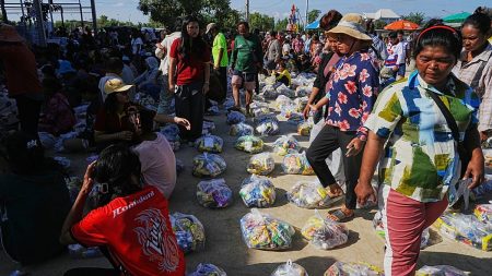 بعد ساعات من إعلان ترامب وقف إطلاق النار.. مواجهات دامية وإغلاق معابر بين تايلاند وكمبوديا