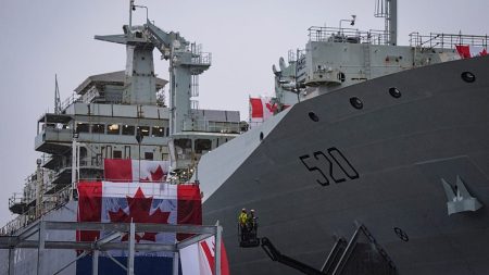 وفق مبدأ “المعاملة بالمثل”.. طهران تُصنّف البحرية الكندية “منظمة إرهابية”