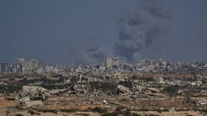 من تلة في “سديروت”.. مأساة غزة تتحوّل إلى “عرض سينمائي” مقابل خمسة شواقل