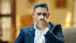 عمرو مصطفى ينهار بالبكاء عند الحديث عن صلحه مع عمرو دياب – أخبار السعودية