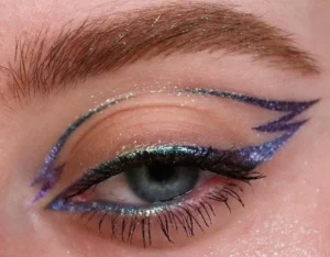 انتشار صيحة الـ Chrome Eyeliner في عالم الجمال – أخبار السعودية