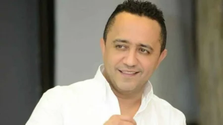 سرقوا بعض المحتويات.. مسلّحون يقتحمون منزل علي الديك – أخبار السعودية